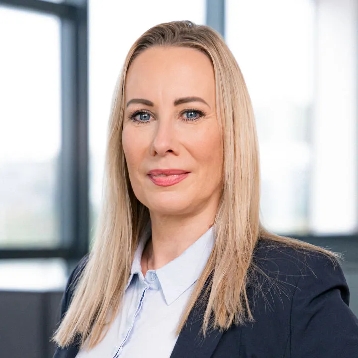 Katja Blum, Ansprechpartnerin f&uuml;r Bewerbungen bei CANEI.solutions
